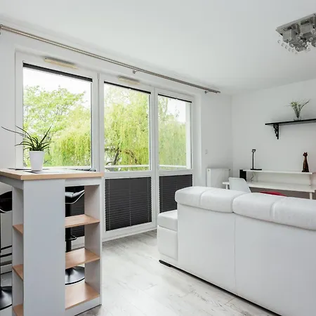 Malczewskiego Chic By Bookinghost * Gdańsk