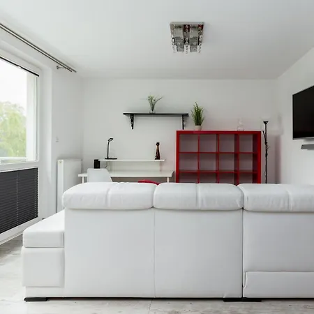 Apartment Malczewskiego Chic By Bookinghost